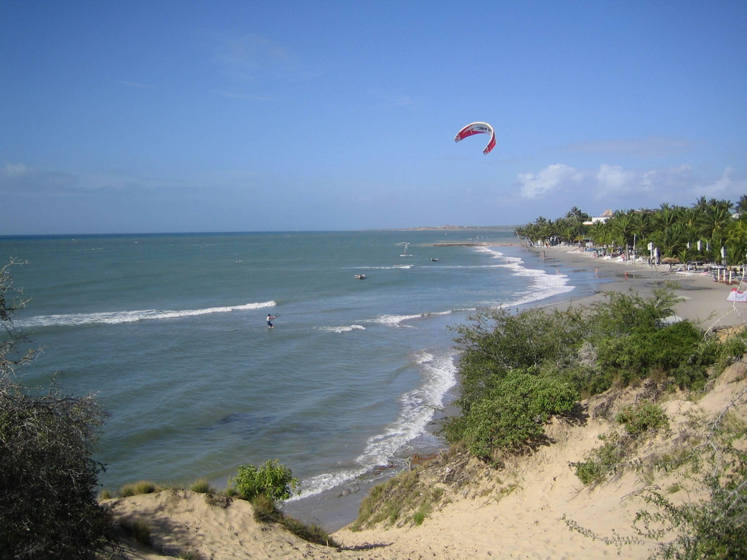 Playa El Yaque image-2